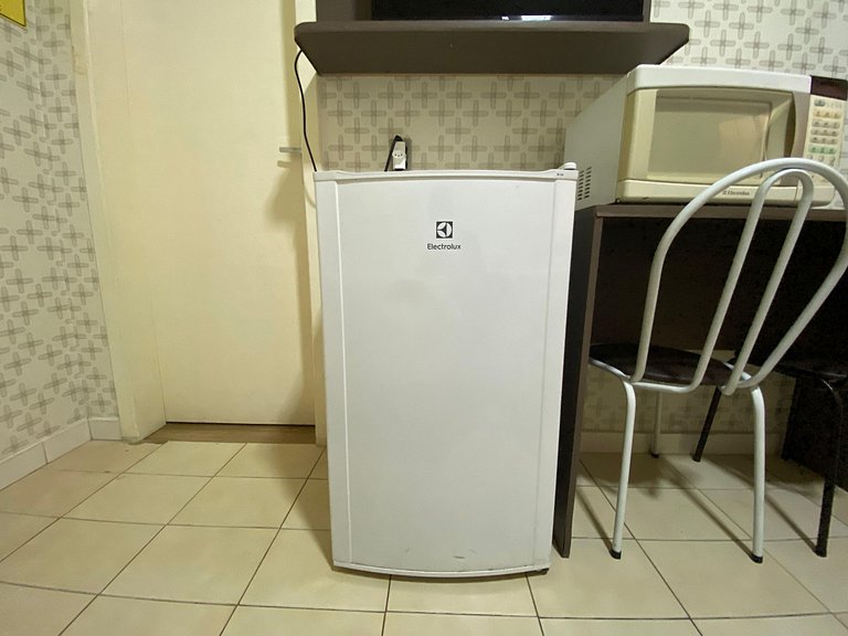 Loft no Centro com cozinha compacta, Netflix e ar cond.